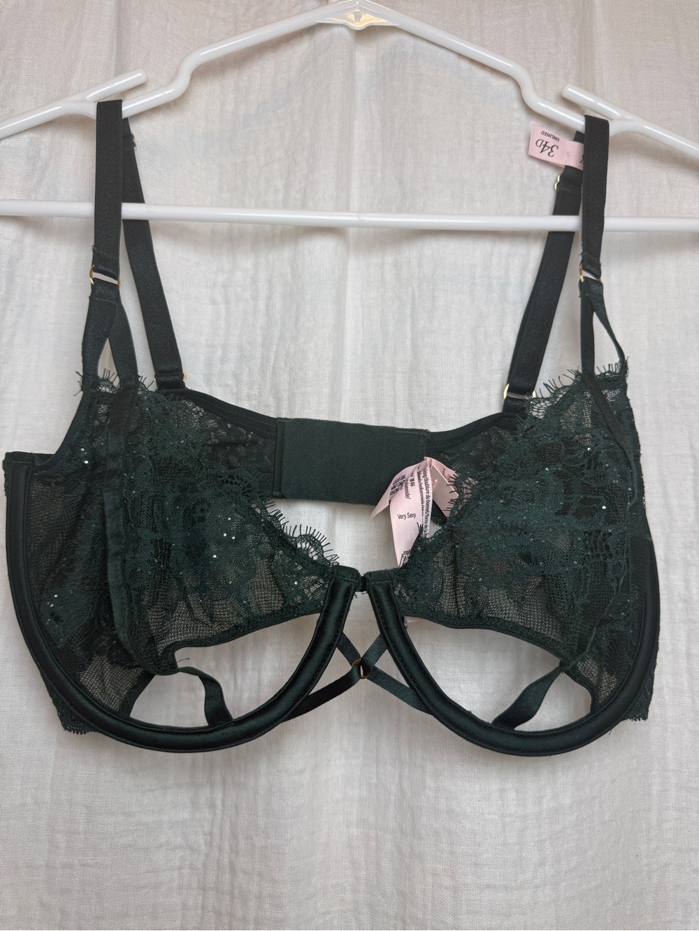 Victoria's Secret Very Sexy Rose Lace Shimmer Unlined Peekaboo Bra - Green (34D)